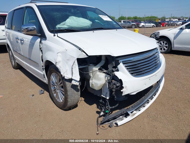 2C4RC1CG8FR674621 Chrysler Town & Country Touring-l