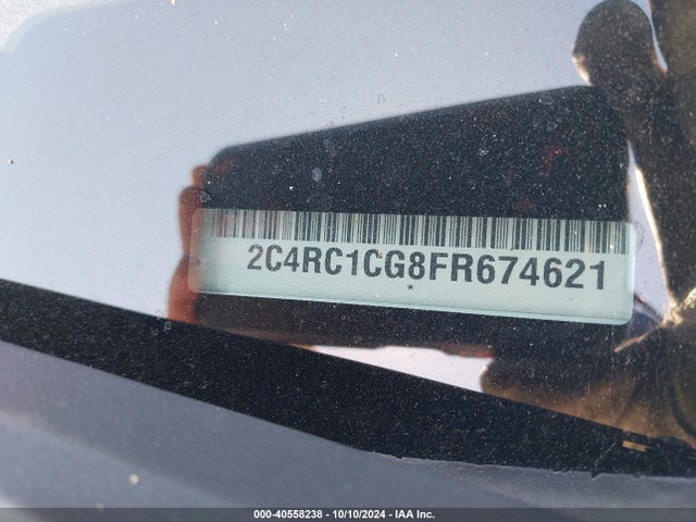 2C4RC1CG8FR674621 Chrysler Town & Country Touring-l
