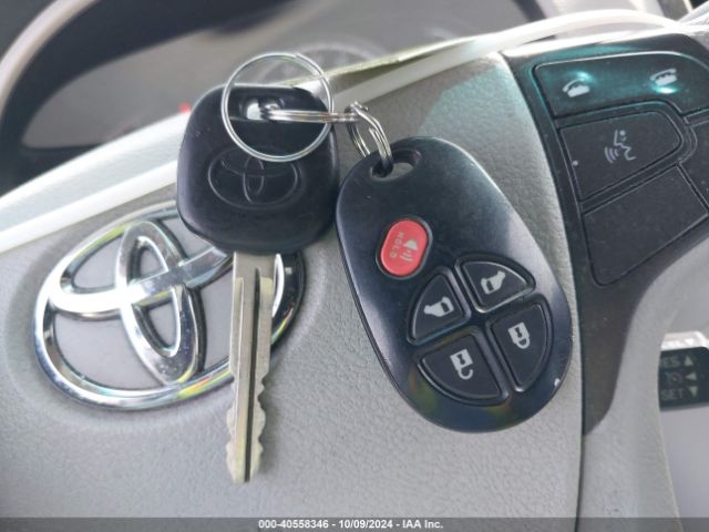 5TDKK3DC7ES417693 Toyota Sienna Le V6 8 Passenger