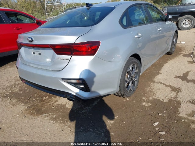 KIA Forte Lxs 2019 3KPF24AD8KE008791 Image 4