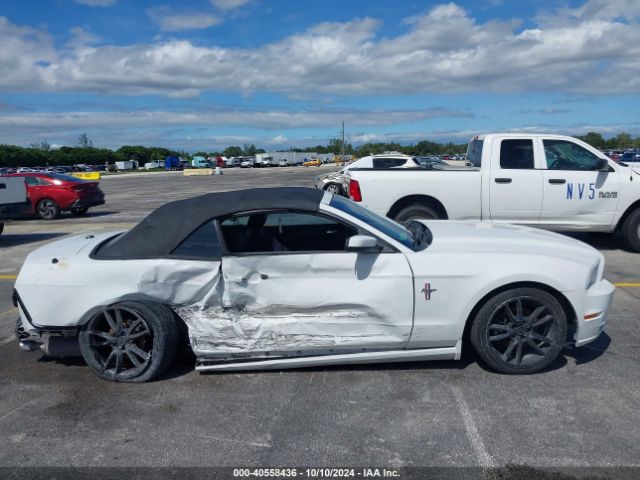 1ZVBP8EM9E5208285 Ford Mustang V6 Premium