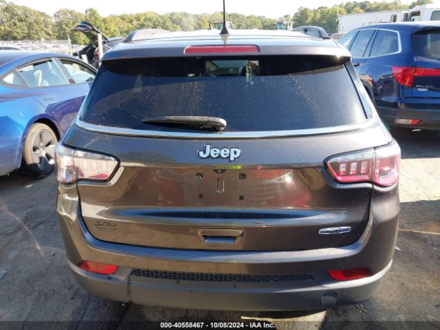 3C4NJCBB8KT851326 Jeep Compass Latitude Fwd