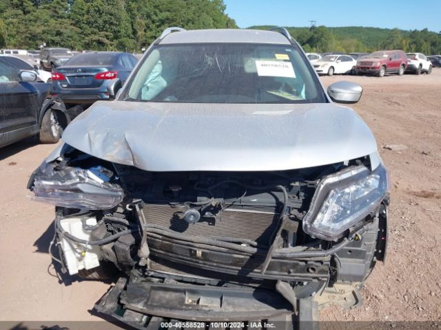 5N1AT2MK7FC863951 Nissan ROGUE SV