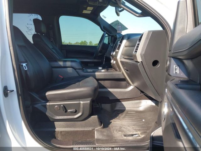 1FMJU1HT3KEA34593 Ford Expedition Xlt