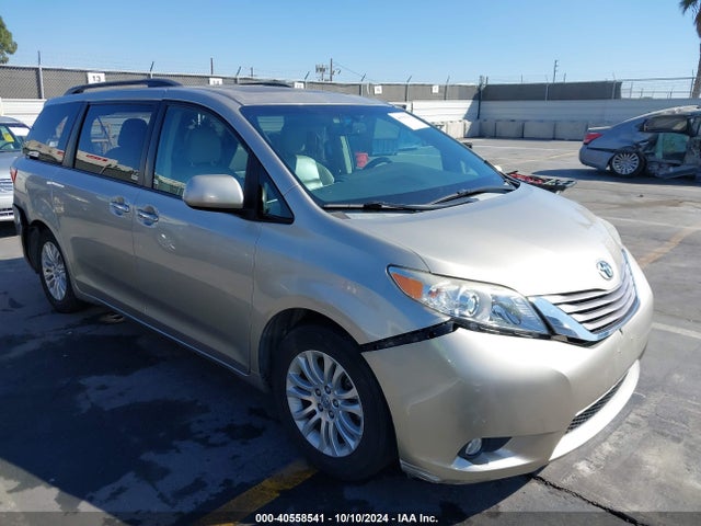 Toyota Sienna Xle Premium 2015 5TDYK3DC2FS644530 Image 1