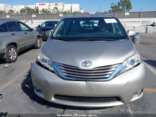 Toyota Sienna Xle Premium 2015 5TDYK3DC2FS644530 Image 12