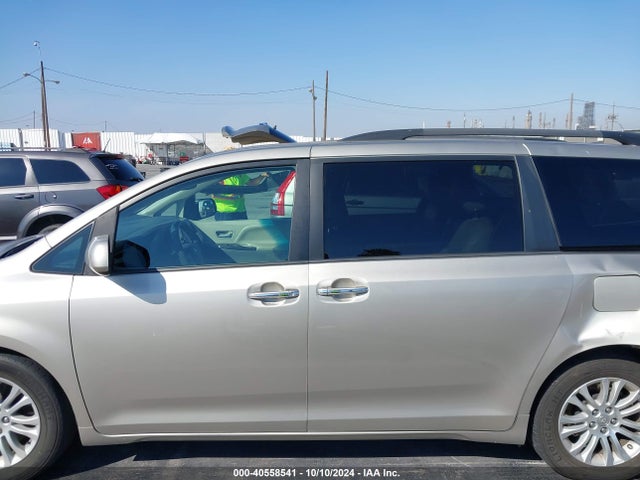 Toyota Sienna Xle Premium 2015 5TDYK3DC2FS644530 Image 14