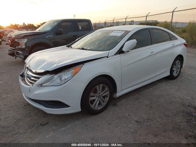 Hyundai SONATA GLS 2014 5NPEB4AC4EH941462 Image 2