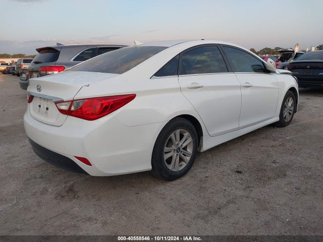 Hyundai SONATA GLS 2014 5NPEB4AC4EH941462 Image 4