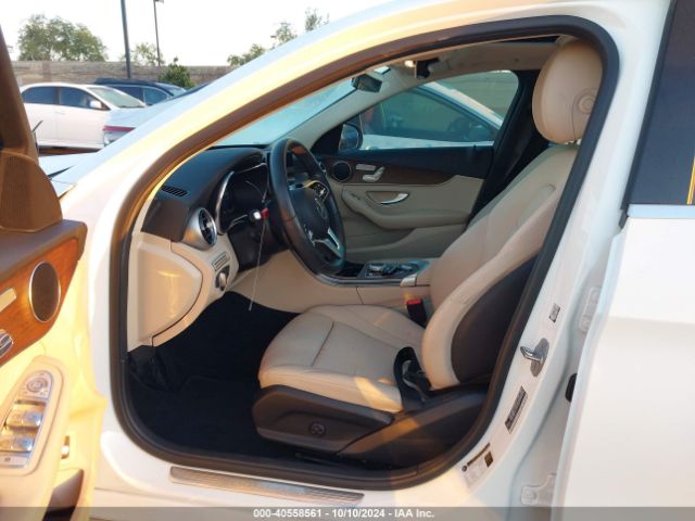 W1KWF8DB3MR631559 Mercedes-Benz C 300 Sedan