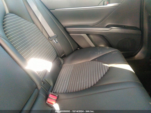 Toyota CAMRY SE 2018 4T1B11HK3JU093572 Image 8