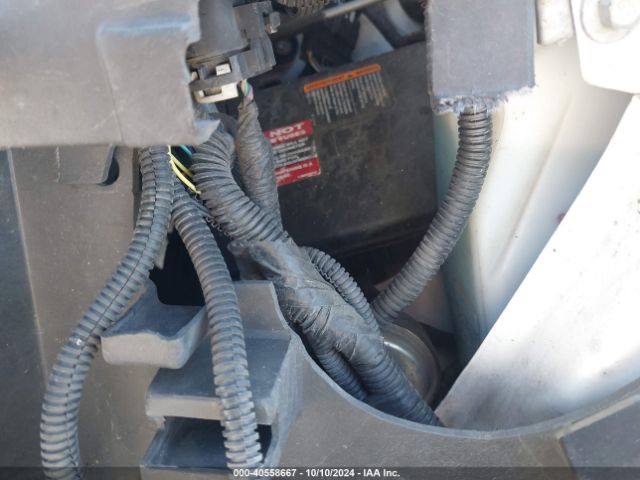 1GTW7FCA4E1913598 GMC Savana 2500 Work Van