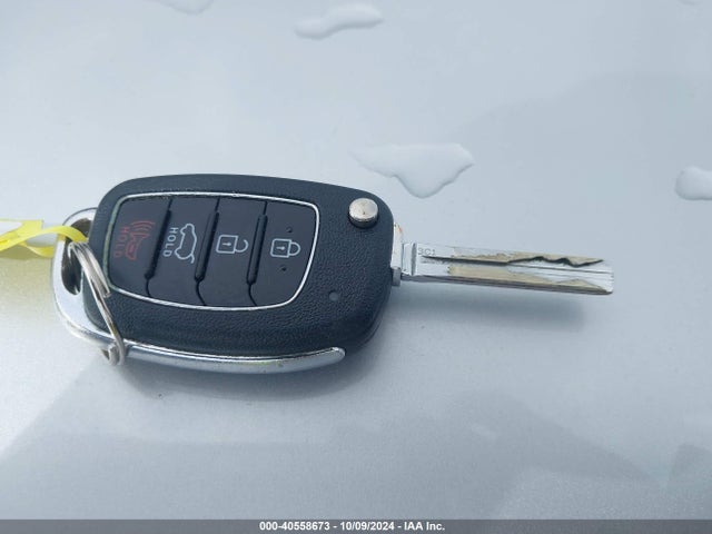 Hyundai TUCSON SE 2016 KM8J33A4XGU049283 Image 11