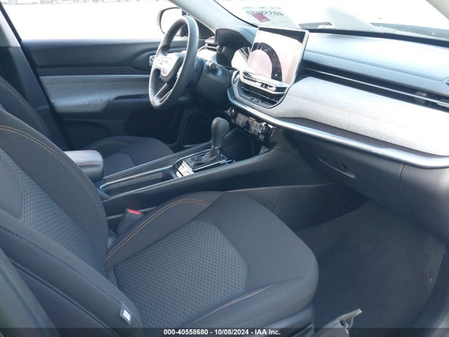 3C4NJCAB5NT213976 Jeep Compass Sport Fwd