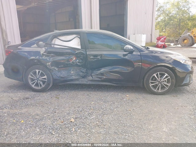 KIA Forte Lxs 2023 3KPF24AD4PE523617 Image 13