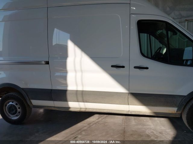 1FTBR1X8XPKB45058 Ford Transit-250 Cargo Van