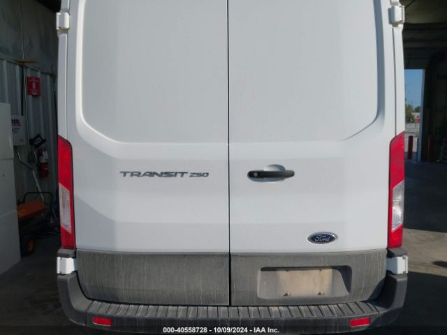 1FTBR1X8XPKB45058 Ford Transit-250 Cargo Van