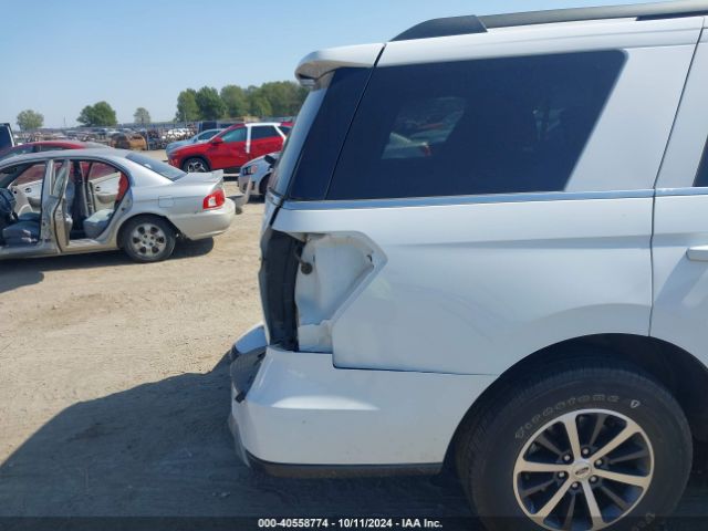 1FMJU1JT2KEA69233 Ford Expedition Xlt