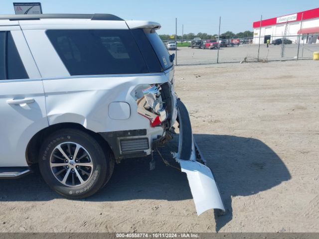 1FMJU1JT2KEA69233 Ford Expedition Xlt
