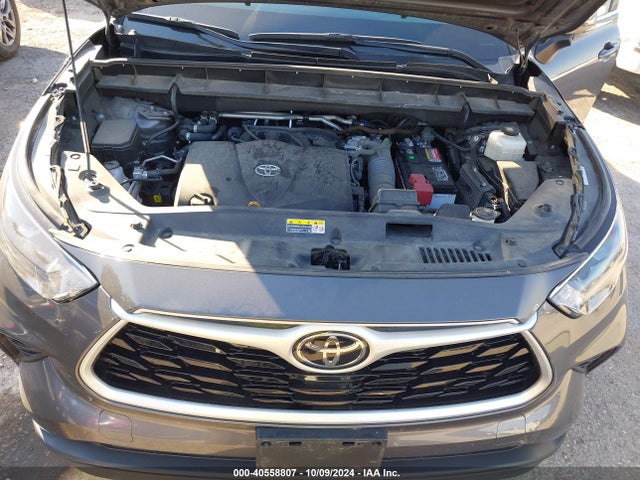 Toyota Highlander Xle 2022 5TDGZRAH5NS110866 Image 10