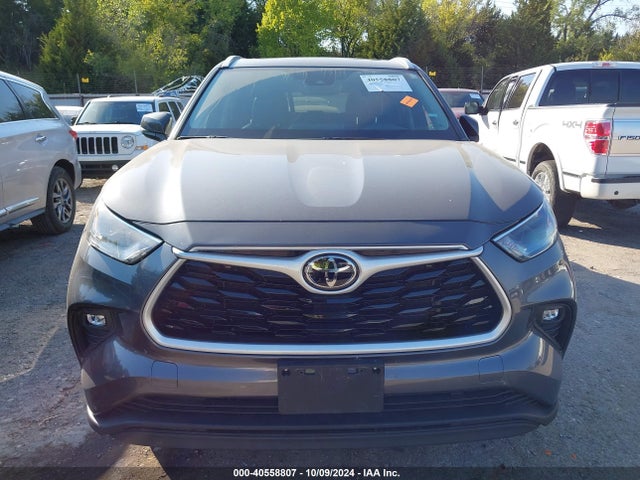 Toyota Highlander Xle 2022 5TDGZRAH5NS110866 Image 12