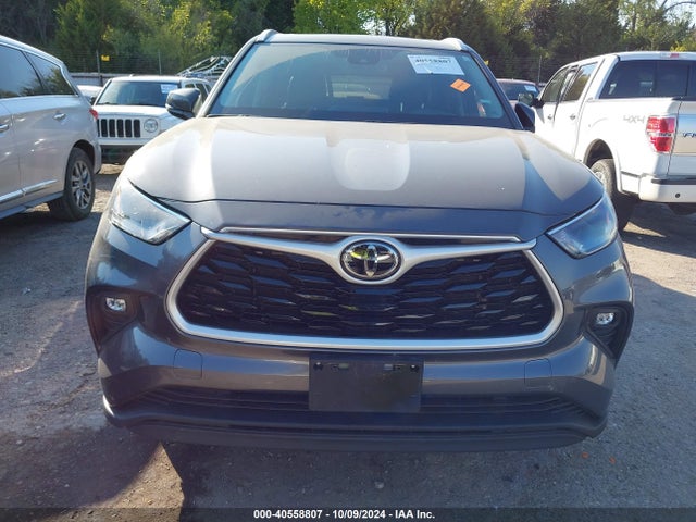 Toyota Highlander Xle 2022 5TDGZRAH5NS110866 Image 6