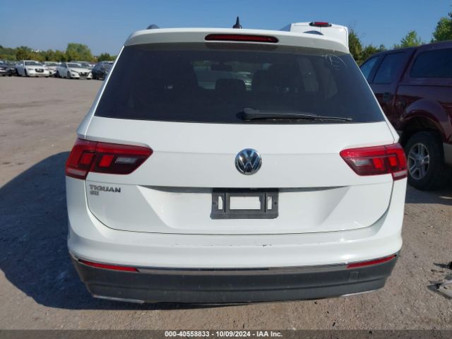 3VV3B7AX0MM065981 Volkswagen Tiguan 2.0t Se/2.0t Se R-line Black/2.0t Sel