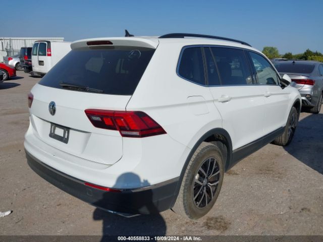 3VV3B7AX0MM065981 Volkswagen Tiguan 2.0t Se/2.0t Se R-line Black/2.0t Sel