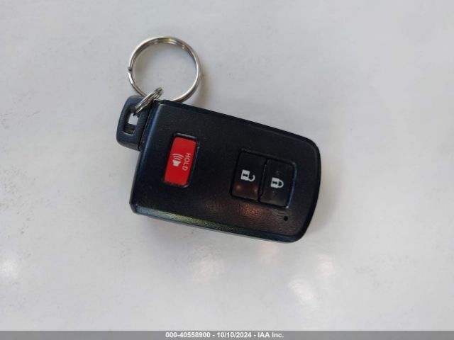 2T3RFREV9JW766496 Toyota Rav4 Adventure