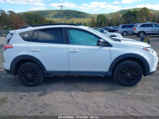 2T3RFREV9JW766496 Toyota Rav4 Adventure