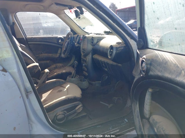 2011 MINI COOPER S COUNTRYMAN WMWZC3C54BWM25726 Photo 4