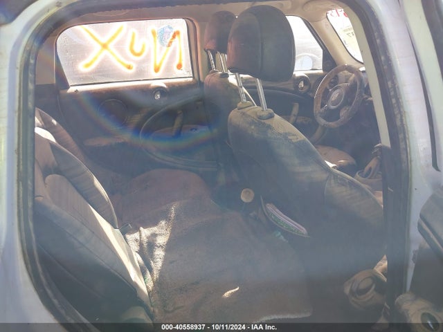 2011 MINI COOPER S COUNTRYMAN WMWZC3C54BWM25726 Photo 7