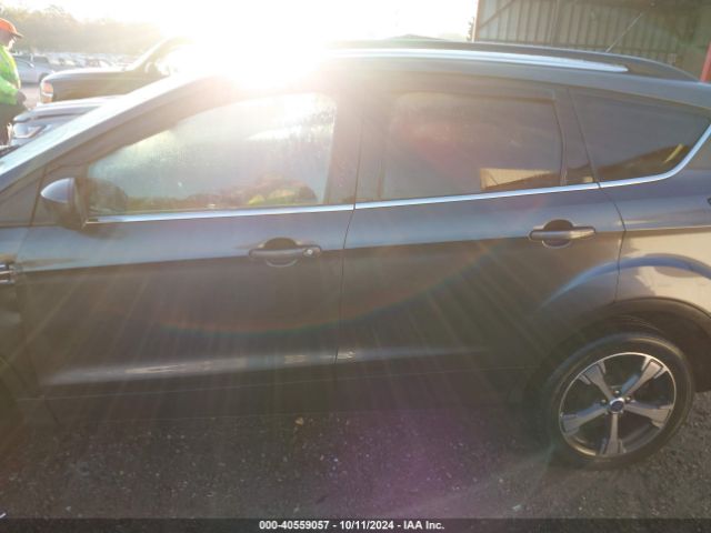 1FMCU9HD8JUC54901 Ford ESCAPE SEL