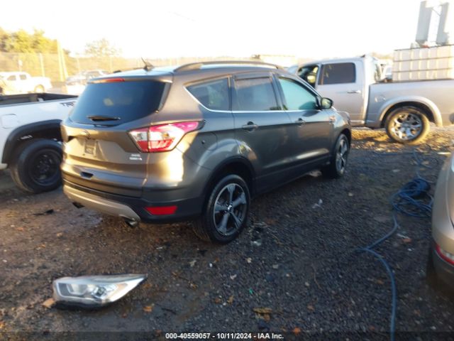 1FMCU9HD8JUC54901 Ford ESCAPE SEL