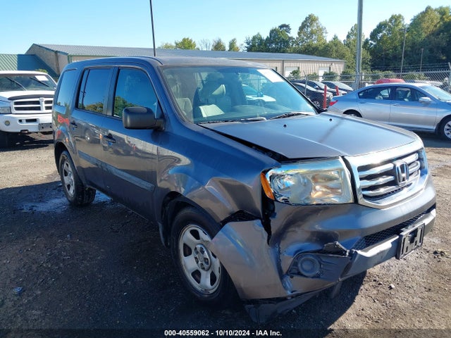 Honda PILOT LX 2015 5FNYF4H28FB019176 Image 1