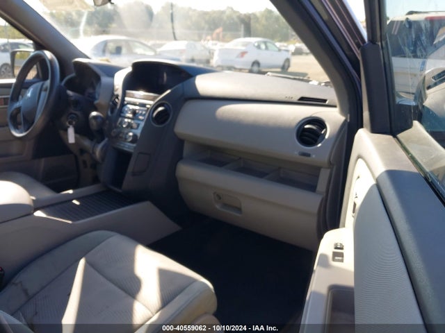 Honda PILOT LX 2015 5FNYF4H28FB019176 Image 5