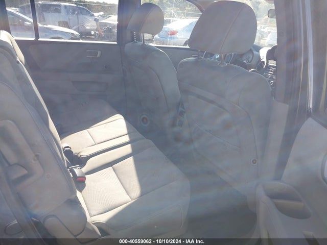 Honda PILOT LX 2015 5FNYF4H28FB019176 Image 8