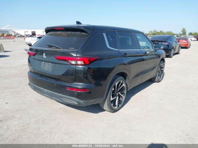 2022 MITSUBISHI OUTLANDER JA4J4TA89NZ044882 Photo 3