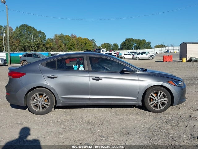 Hyundai ELANTRA SEL 2018 5NPD84LF4JH240349 Image 13