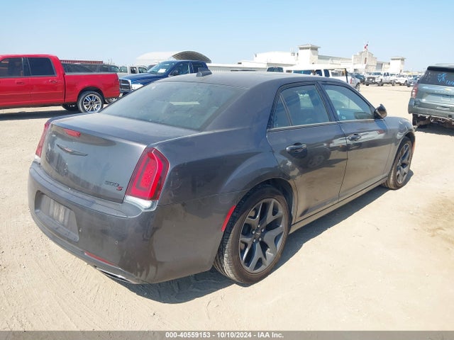 Chrysler 300 S 2022 2C3CCABG9NH184415 Image 4