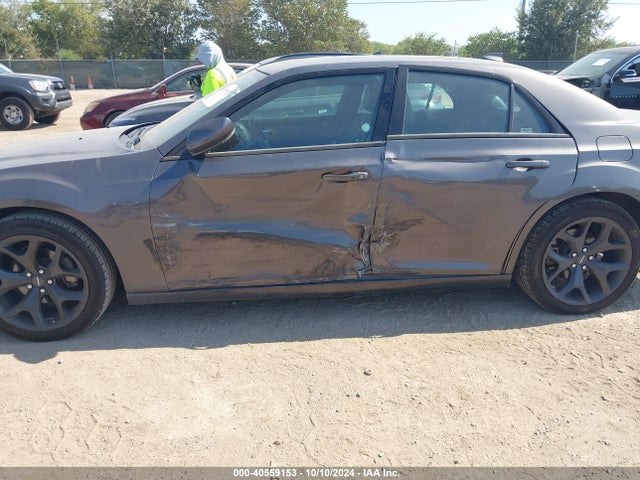 Chrysler 300 S 2022 2C3CCABG9NH184415 Image 6