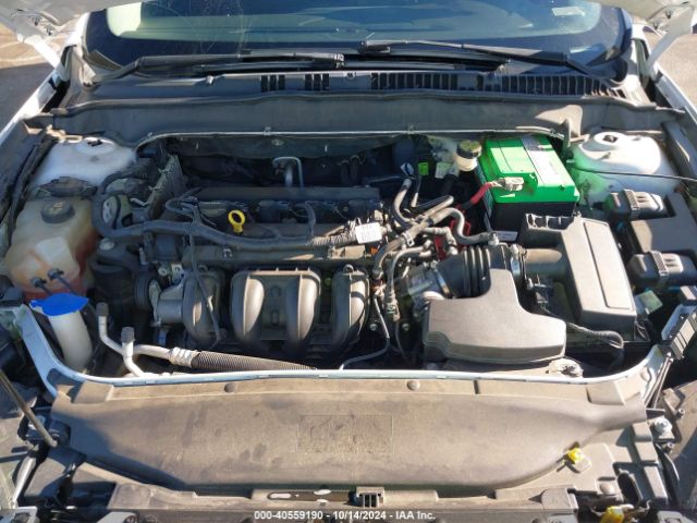 3FA6P0H72FR119822 Ford FUSION SE