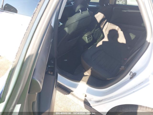 3FA6P0H72FR119822 Ford FUSION SE