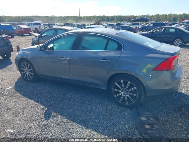 LYV402TKXHB152585 Volvo S60 Inscription T5