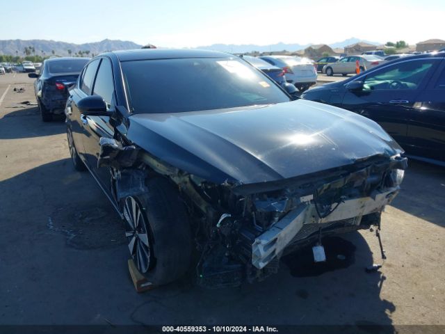1N4BL4DW3NN313596 Nissan Altima Sv Intelligent Awd