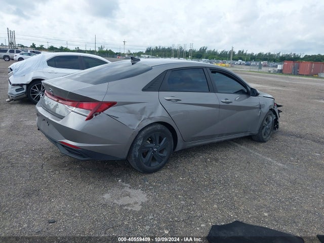 Hyundai ELANTRA SEL 2022 KMHLM4AG0NU360322 Image 4