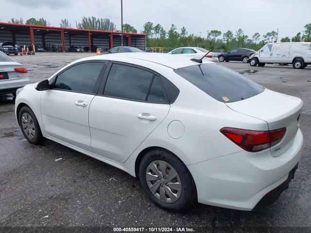 KIA RIO S 2018 3KPA24AB6JE103910 Image 3