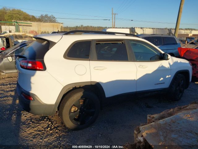 1C4PJMDB0HW615879 Jeep Cherokee High Altitude 4x4