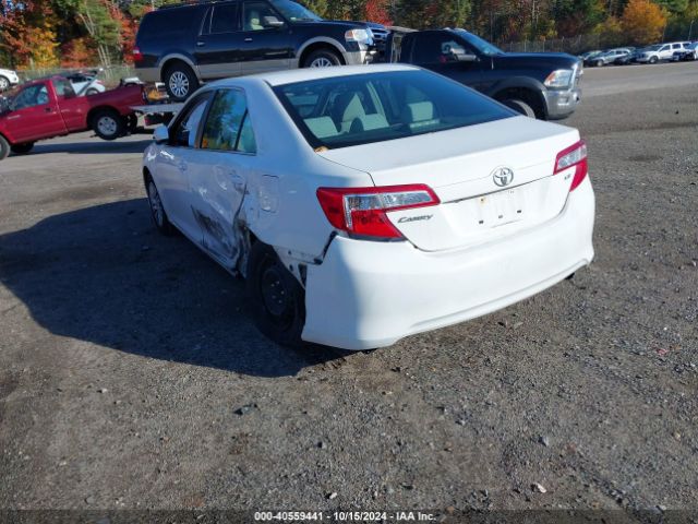 4T4BF1FK9ER391463 Toyota CAMRY LE
