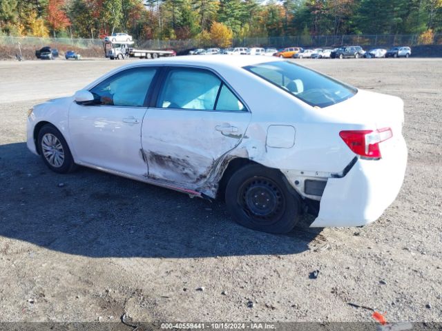 4T4BF1FK9ER391463 Toyota CAMRY LE